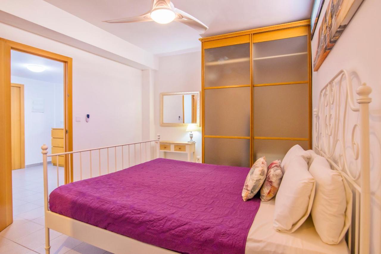 Villa Moderna Con Piscina إل كامبيلو المظهر الخارجي الصورة