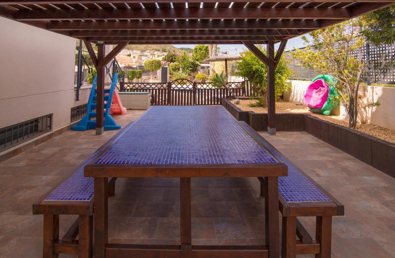 Villa Moderna Con Piscina إل كامبيلو المظهر الخارجي الصورة